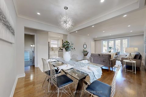 Photo 11 at 162 Lord Roberts Drive, Eglinton East, Toronto