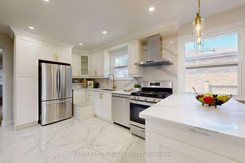 Photo 14 at 162 Lord Roberts Drive, Eglinton East, Toronto