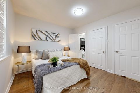 Photo 18 at 162 Lord Roberts Drive, Eglinton East, Toronto