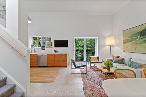 Photo 6 at 8 - 62 Claremont Street, Bellwoods, Toronto