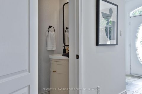 Photo 6 at 39 Ferrier Avenue, Danforth, Toronto