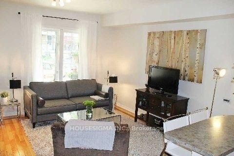 Photo 3 at 184 Bellefair Avenue, The Beaches, Toronto