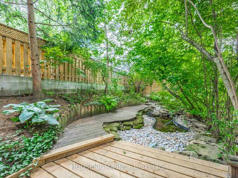 Photo 9 at 184 Bellefair Avenue, The Beaches, Toronto