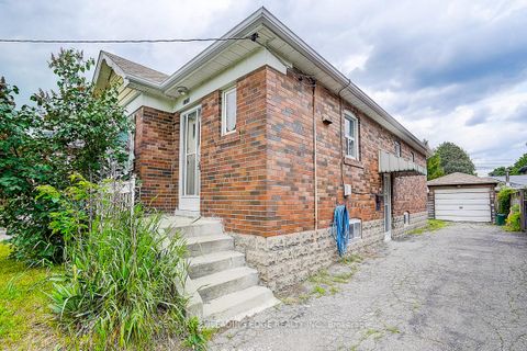 Photo 3 at 1173 Islington Avenue E, Queensway, Toronto