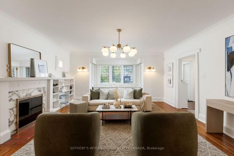 Photo 7 at 61 Eastbourne Avenue, Eglinton, Toronto
