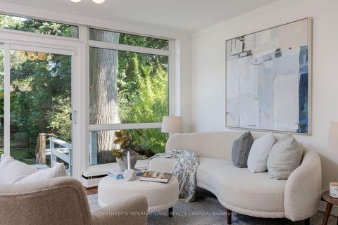Photo 18 at 61 Eastbourne Avenue, Eglinton, Toronto