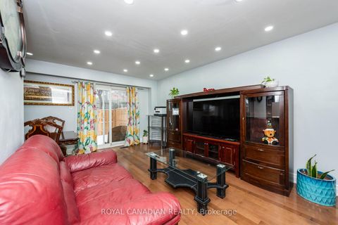 Photo 8 at 116 - 1538 Lancaster Drive, FA Falgarwood, Oakville