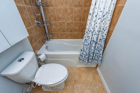 Photo 24 at 116 - 1538 Lancaster Drive, FA Falgarwood, Oakville