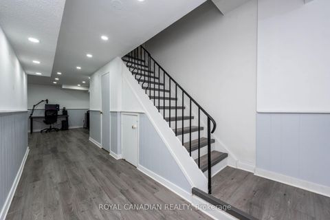 Photo 26 at 116 - 1538 Lancaster Drive, FA Falgarwood, Oakville