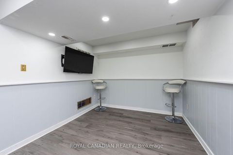 Photo 27 at 116 - 1538 Lancaster Drive, FA Falgarwood, Oakville