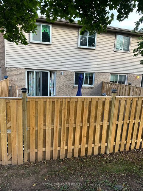 Photo 34 at 116 - 1538 Lancaster Drive, FA Falgarwood, Oakville
