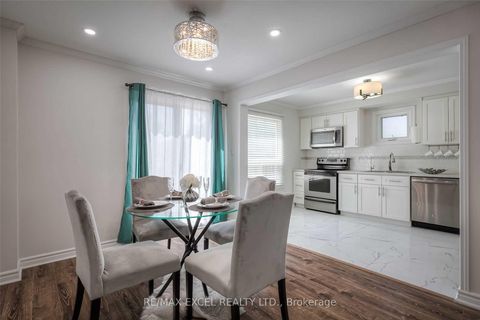 Photo 8 at 22 Weatherup Crescent, West Bayfield, Barrie