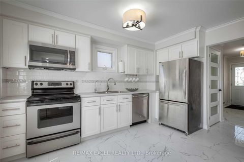 Photo 10 at 22 Weatherup Crescent, West Bayfield, Barrie