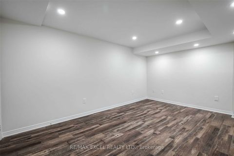 Photo 25 at 22 Weatherup Crescent, West Bayfield, Barrie