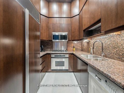 Photo 14 at PH7 - 8 Wellesley Street E, Yonge Corridor, Toronto