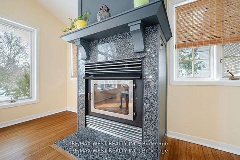 Photo 6 at 105 Shirley Avenue, Sunnidale, Barrie