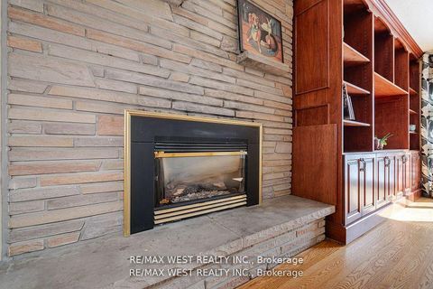 Photo 19 at 105 Shirley Avenue, Sunnidale, Barrie