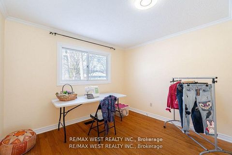 Photo 23 at 105 Shirley Avenue, Sunnidale, Barrie