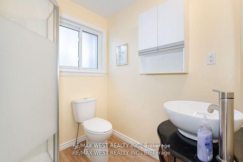 Photo 24 at 105 Shirley Avenue, Sunnidale, Barrie