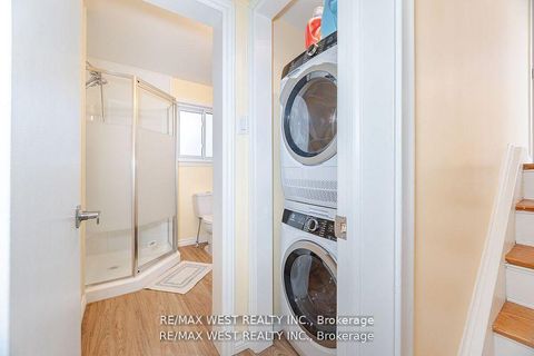 Photo 25 at 105 Shirley Avenue, Sunnidale, Barrie