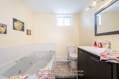 Photo 29 at 105 Shirley Avenue, Sunnidale, Barrie