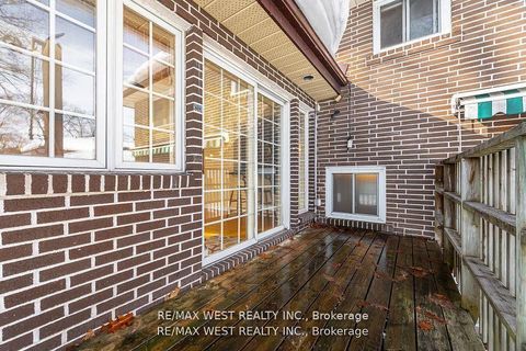 Photo 32 at 105 Shirley Avenue, Sunnidale, Barrie