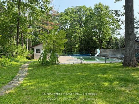 Photo 35 at 105 Shirley Avenue, Sunnidale, Barrie