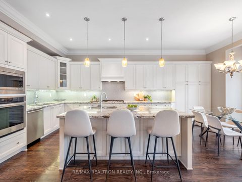 Photo 11 at 116 Faywood Boulevard, Clanton Park, Toronto