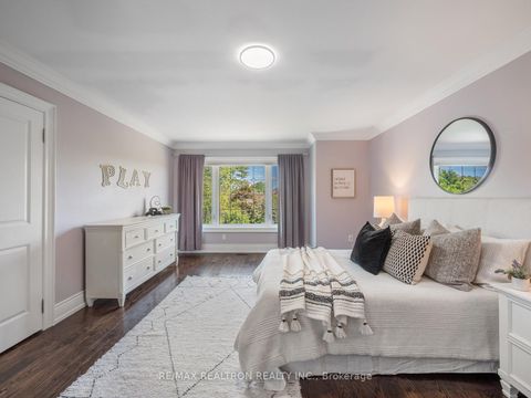 Photo 24 at 116 Faywood Boulevard, Clanton Park, Toronto
