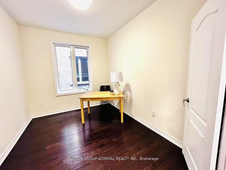 Photo 9 at 81 Livante Court, Victoria Square, Markham