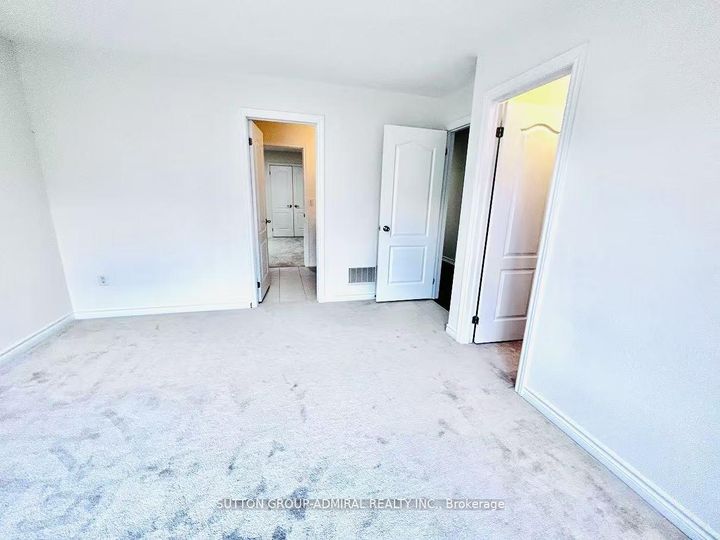 Photo 34 at 81 Livante Court, Victoria Square, Markham