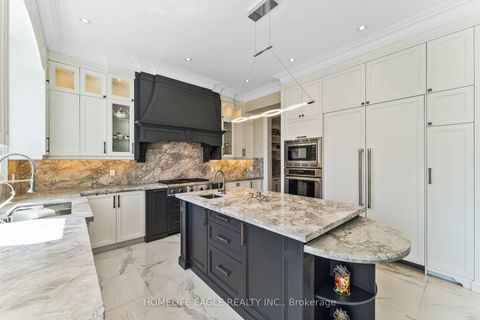 Photo 11 at 398 Bent Crescent, Crosby, Richmond Hill