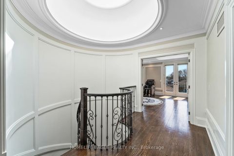 Photo 18 at 398 Bent Crescent, Crosby, Richmond Hill