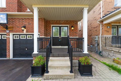 Photo 2 at 90 Barnwood Drive, Oak Ridges Lake Wilcox, Richmond Hill