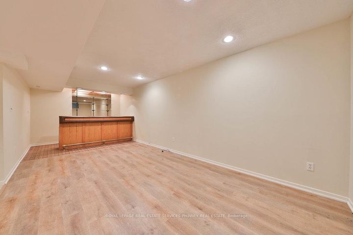 Photo 36 at 1174 Whiteoaks Avenue, Lorne Park, Mississauga