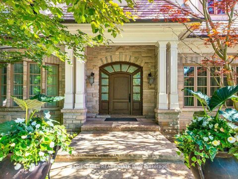 Photo 3 at 89 Old Colony Road, Windfields, Toronto