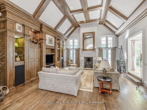Photo 9 at 89 Old Colony Road, Windfields, Toronto