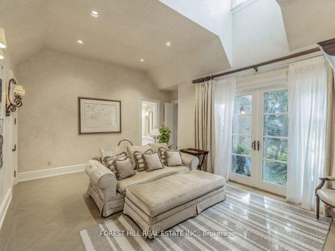 Photo 17 at 89 Old Colony Road, Windfields, Toronto