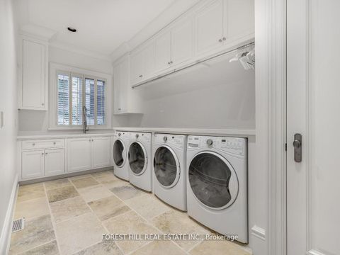 Photo 25 at 89 Old Colony Road, Windfields, Toronto