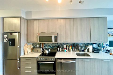 Photo 5 at 706 - 105 George Street, Yonge Corridor, Toronto