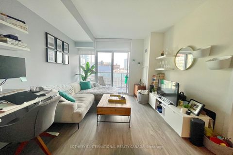 Photo 6 at 706 - 105 George Street, Yonge Corridor, Toronto