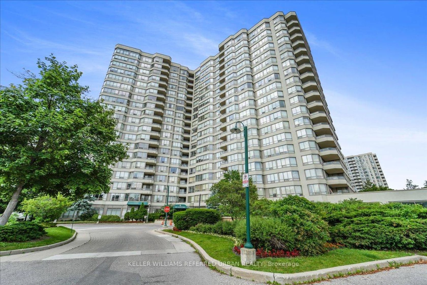 1918 - 175 Bamburgh Circle, Steeles, Toronto 