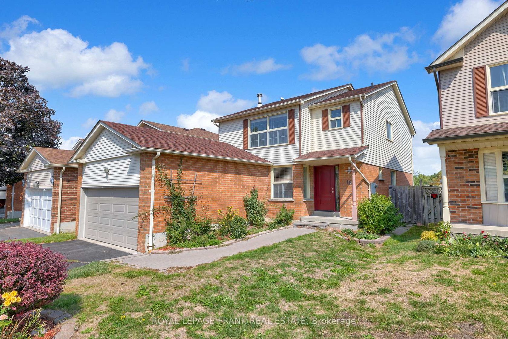 16 Reed Drive, Central, Ajax 