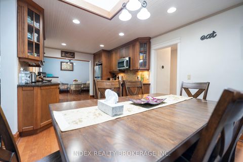 Photo 23 at 1073 Kent Avenue E, CP College Park, Oakville