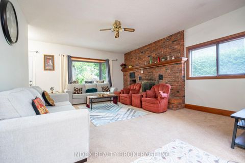 Photo 26 at 1073 Kent Avenue E, CP College Park, Oakville