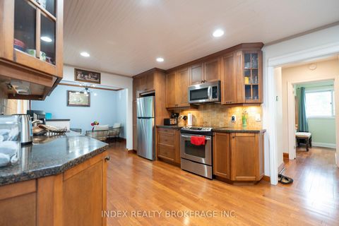 Photo 43 at 1073 Kent Avenue E, CP College Park, Oakville