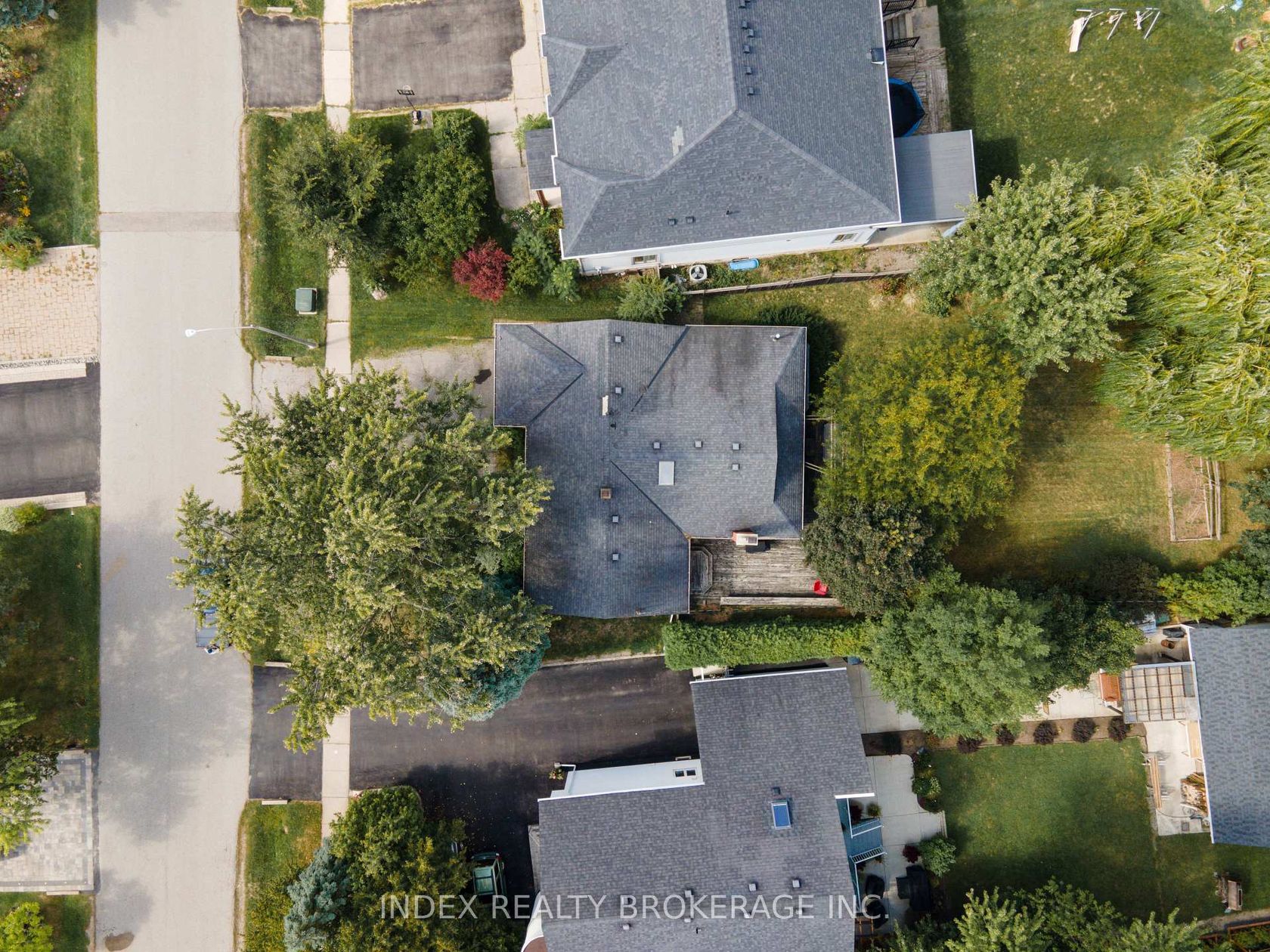 1073 Kent Avenue E, CP College Park, Oakville 