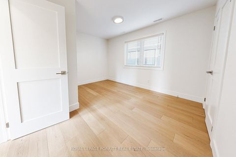 Photo 26 at 94 Edgecroft Road, Queensway, Toronto