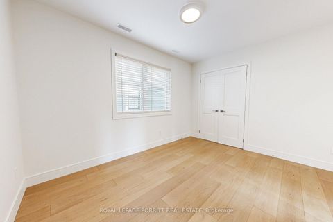 Photo 28 at 94 Edgecroft Road, Queensway, Toronto