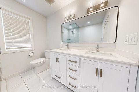 Photo 34 at 94 Edgecroft Road, Queensway, Toronto